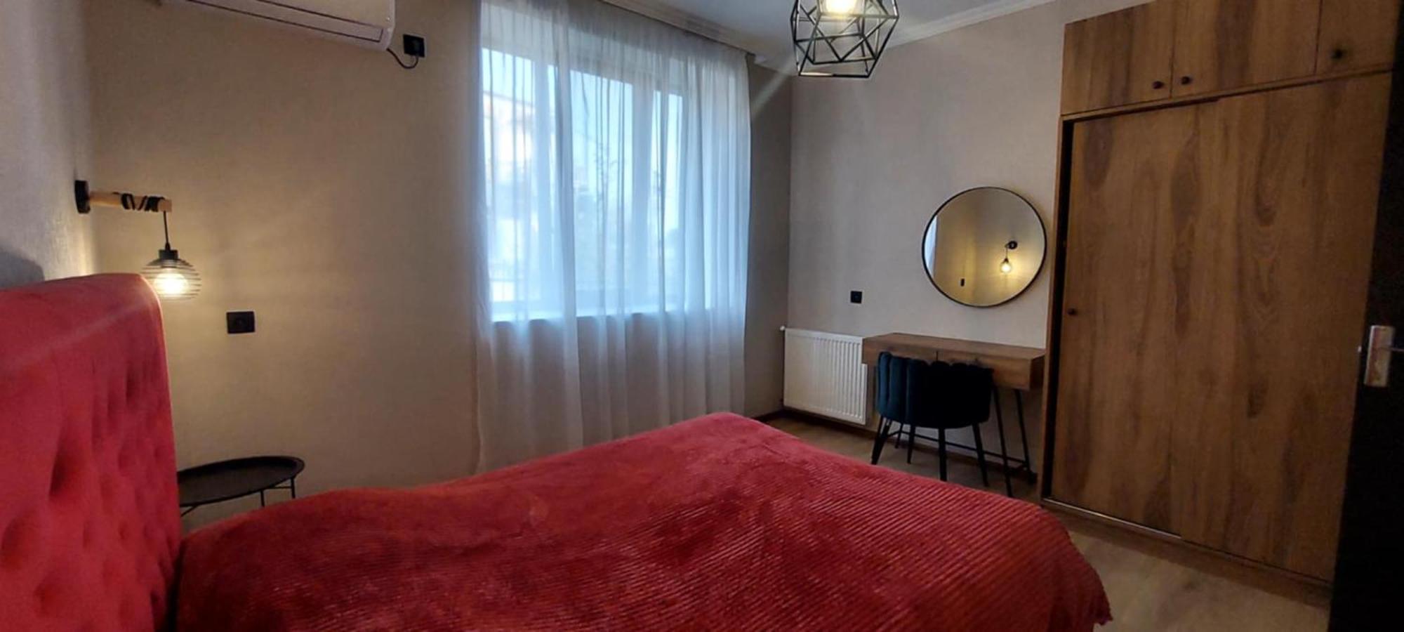 Guest House Theodora Кутаїсі Екстер'єр фото