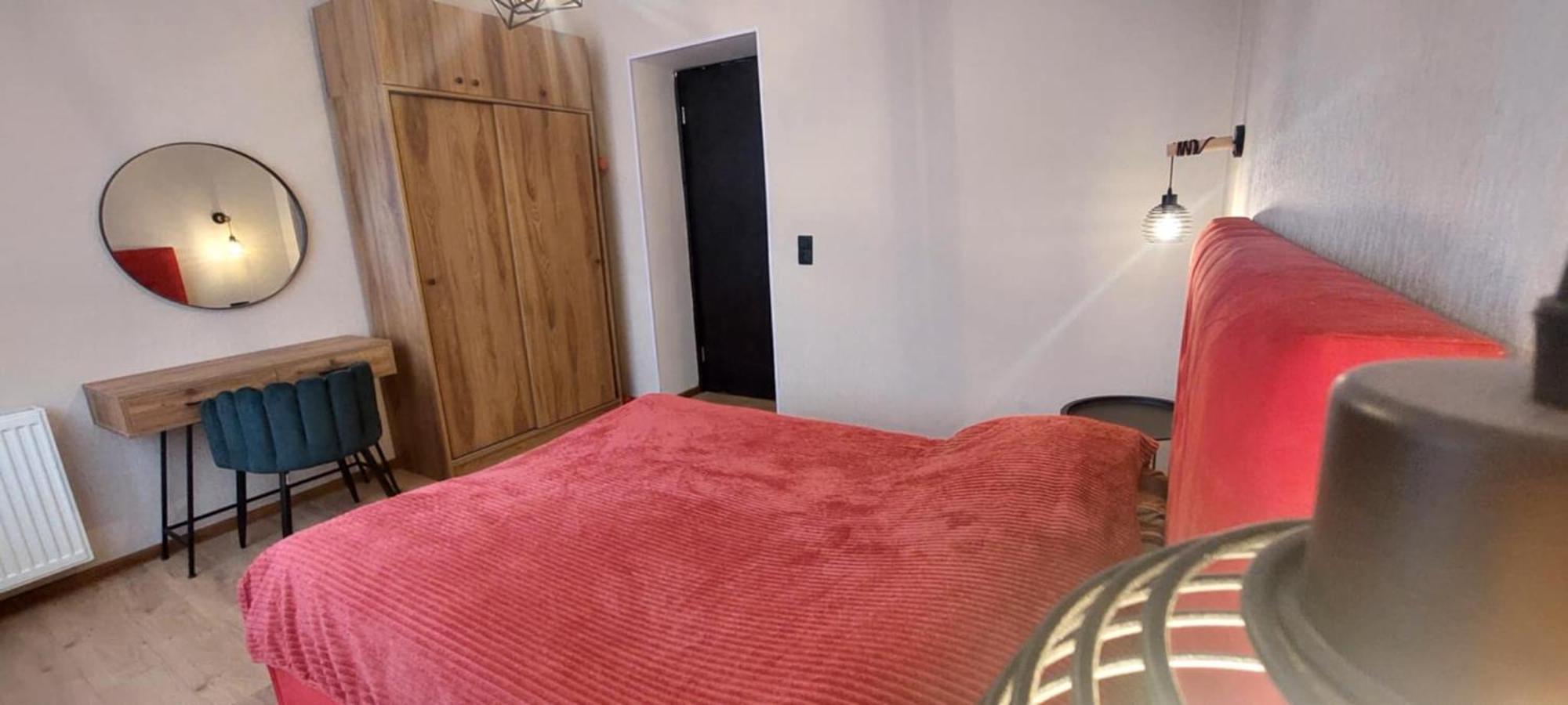 Guest House Theodora Кутаїсі Екстер'єр фото