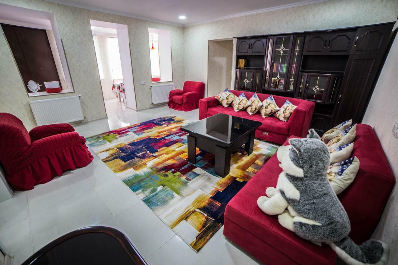 Guest House Theodora Кутаїсі Екстер'єр фото